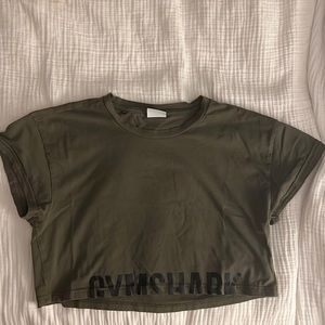 GYMSHARK Crop Top